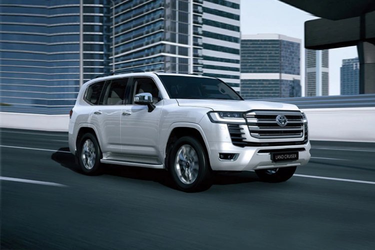 Toyota in preparation  to launch its famous SUV Toyota Land Cruiser in the Indian market