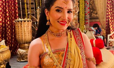 Model and Actress Savi Choudhary is seen in the popular TV serial Dharma Yoddha Garuda in a strong character