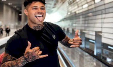 The Man Spent 2.5 Lakhs To Find Airpods, And Ran After The Thief For 7000 Km!