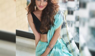 Ganesh Chaturthi 2022- "There’s so much warmth and togetherness that this festival bestows upon us," says actress Seerat Kapoor