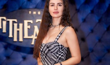 Giorgia Andriani Sets The Temperature Soaring In A Bodycon Dress With A Plunging Neckline