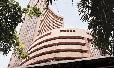 Sensex climbs 1181 points to close at 61795 for the first time, HDFC up 6% and Zomato 14%