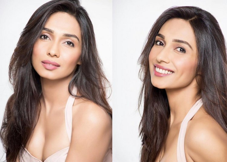 Aeshra Patel's performance in upcoming series "Inspector Avinash" will blow your mind away!