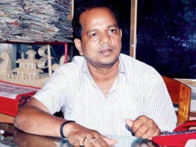 Income tax raid on Beedi factory in West Bengal: Raids at two dozen places in Kolkata-Murshidabad