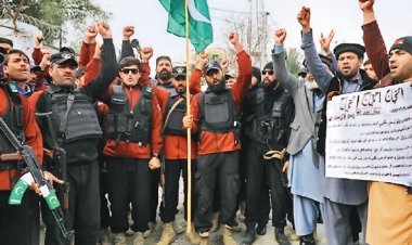 Police front against ISI in PAK: Doubts on the role of army in the blast increased