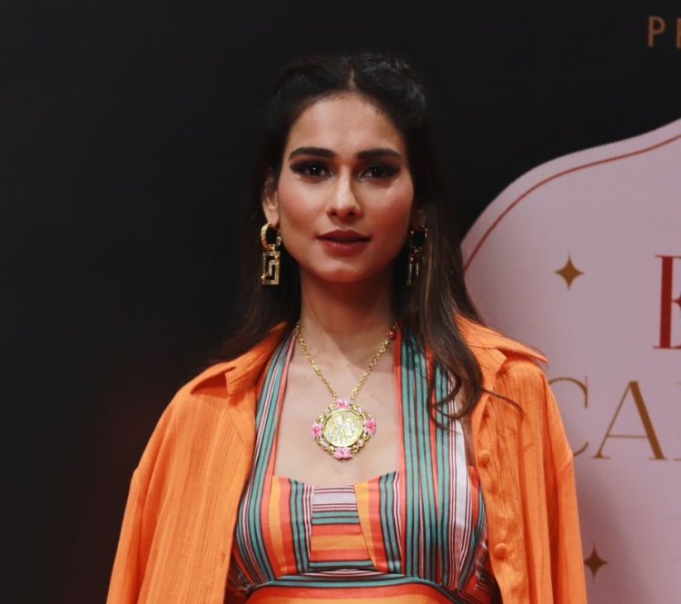 Aneri Vajani Shines in Latest Music Video 'Shehar Mai Bewafa' with a Never-Seen-Before Avatar