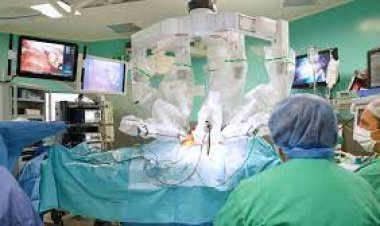 Hernia surgery for the first time with a robot: Doctors of the surgery department of SMS Hospital