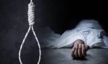 Metro employee hanged after killing his wife and daughter: Before the incident