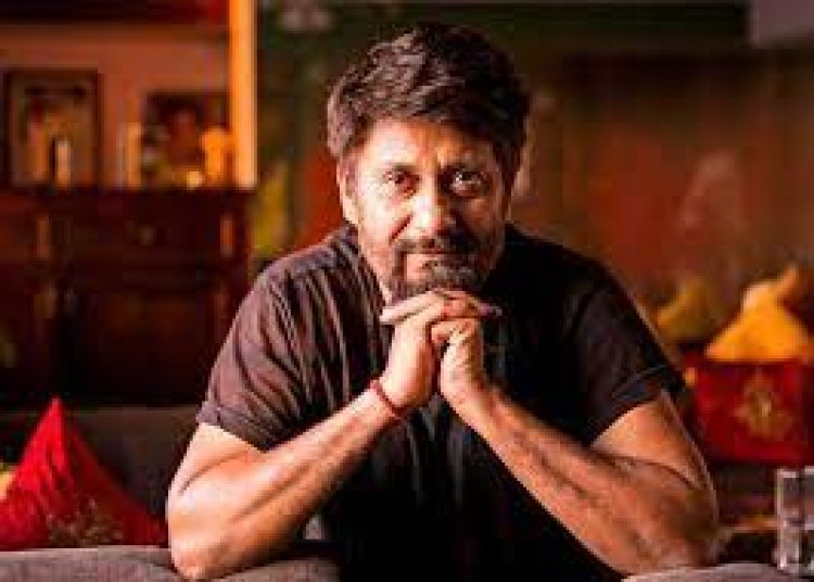 Vivek Agnihotri raised questions on the free streaming of Bloody Daddy, said- Bollywood is celebrating its destruction
