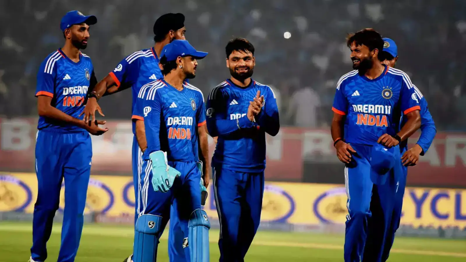 IND vs AUS: Big news from Kangaroo camp before the third T20, these 6 players including Maxwell-Smith are out