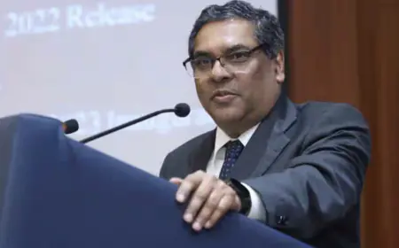 'Constitution is an important part of our life', what did SC judge Sanjiv Khanna say on simplifying the laws?