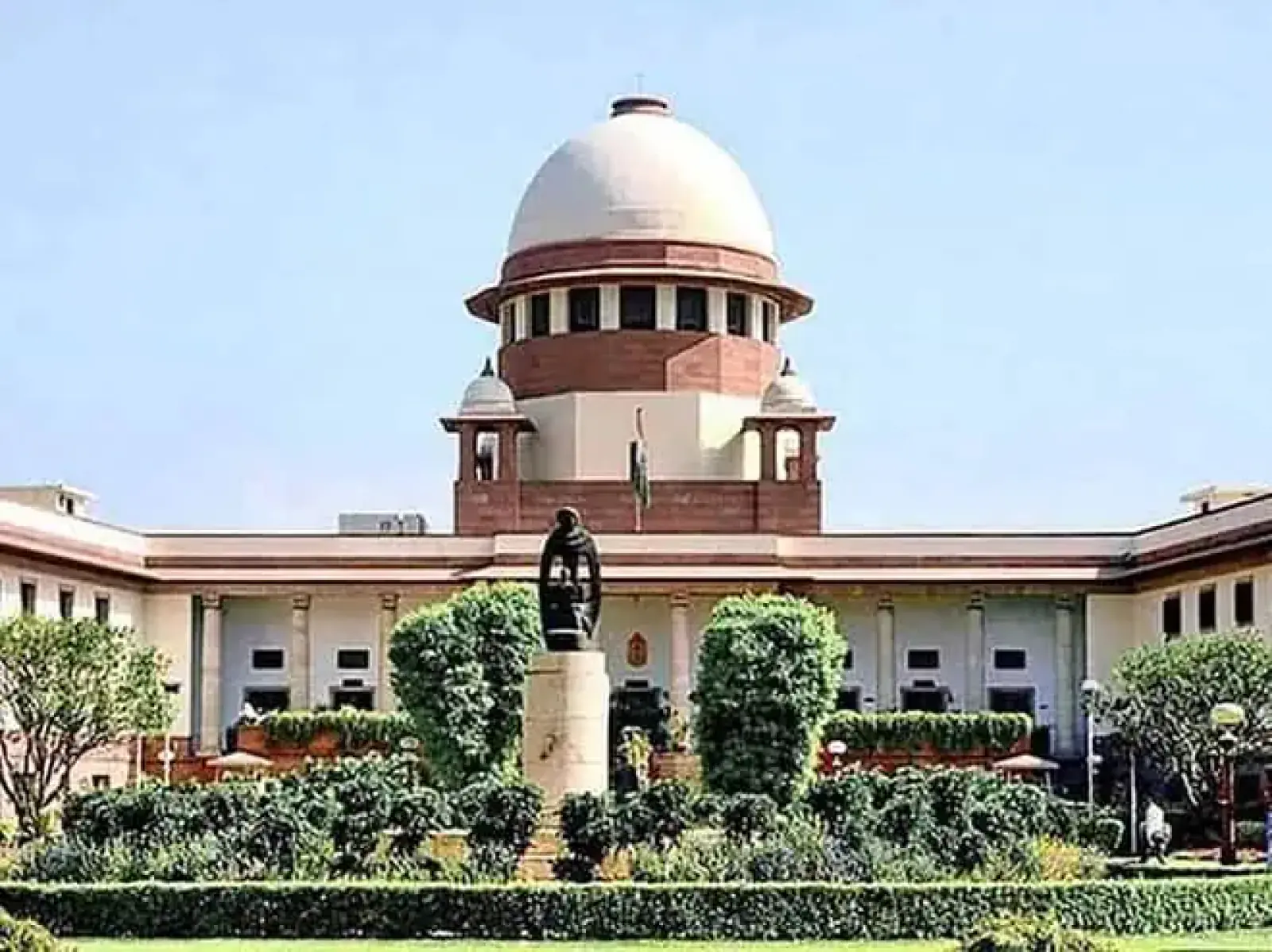 Centre gave reply in Supreme Court, says- 98% schools in the country have separate toilets for girl students