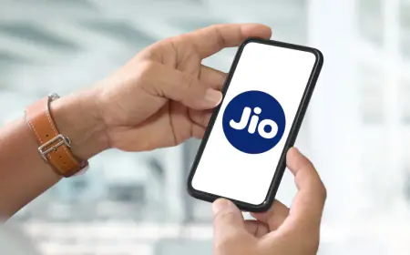 Reliance Jio added 34.47 lakh new users in November 2023, while Airtel also saw strong growth
