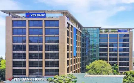 Know which American company sold its stake in Yes Bank, received more than Rs 14 billion for only 2%