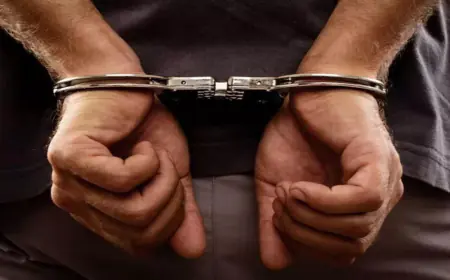 NEET paper leak mastermind arrested, two MBBS students also caught by CBI