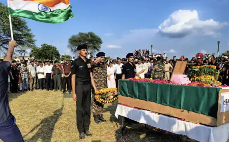 Martyr Ramkishore's body immersed in Panchtatva, farewell with teary eyes with military honors