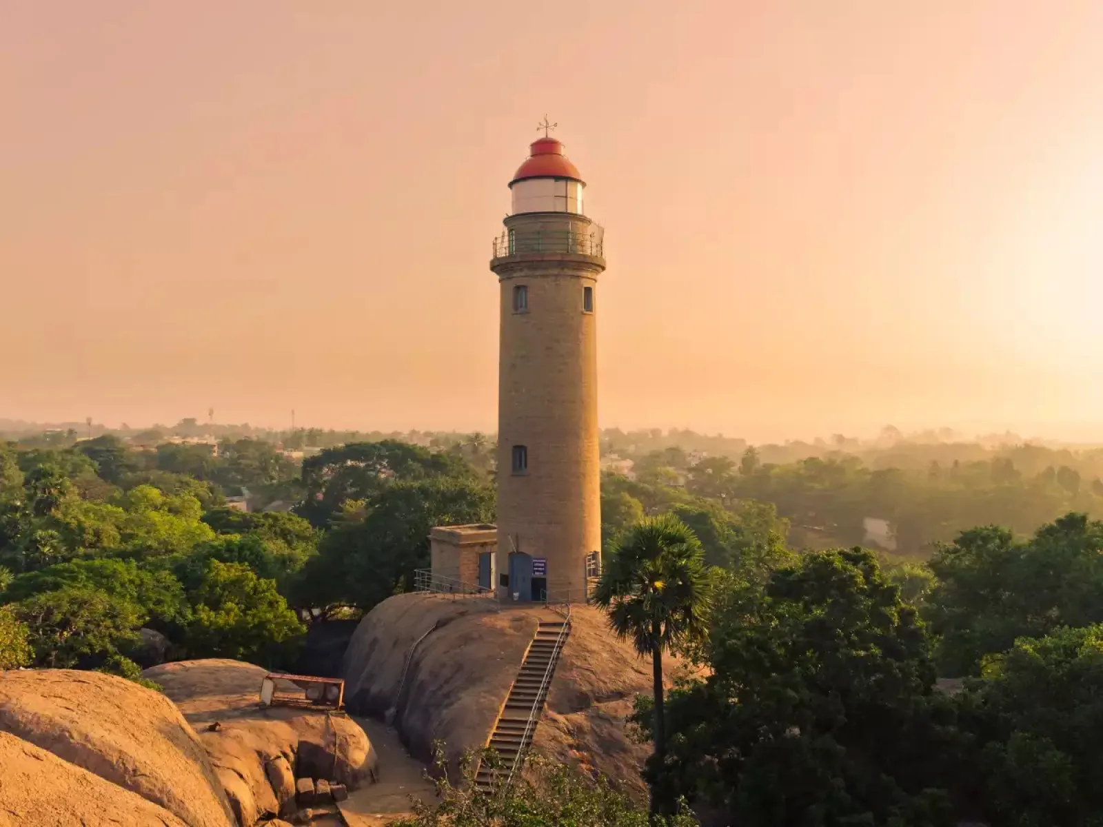 India's 204 lighthouses: Witnesses of cultural heritage and maritime history with magnificent beauty