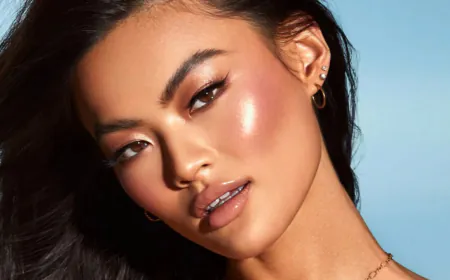 Know the Best Trendy Blush and how to apply them to make your cheeks pink