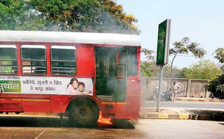 Smoke came out of BEST's electric bus in Mumbai, all passengers evacuated safely