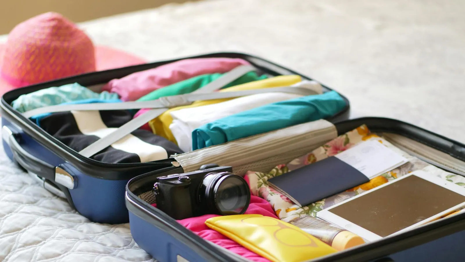 Make sure to remove these things while packing for international trip otherwise the customs will send you to jail