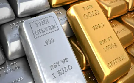 Gold increased by Rs 100 to Rs 82100 per 10 grams; Silver stable