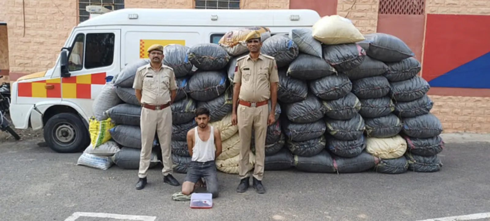 Drug smuggling under the guise of ambulance, huge amount of poppy husk recovered in major police action