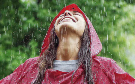 Do you feel your face sticky during rainy season? Try these 3 home remedies to get rid of it
