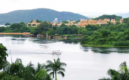 City of Lakes becomes beautiful during rainy season, spend some peaceful moments in tranquility 