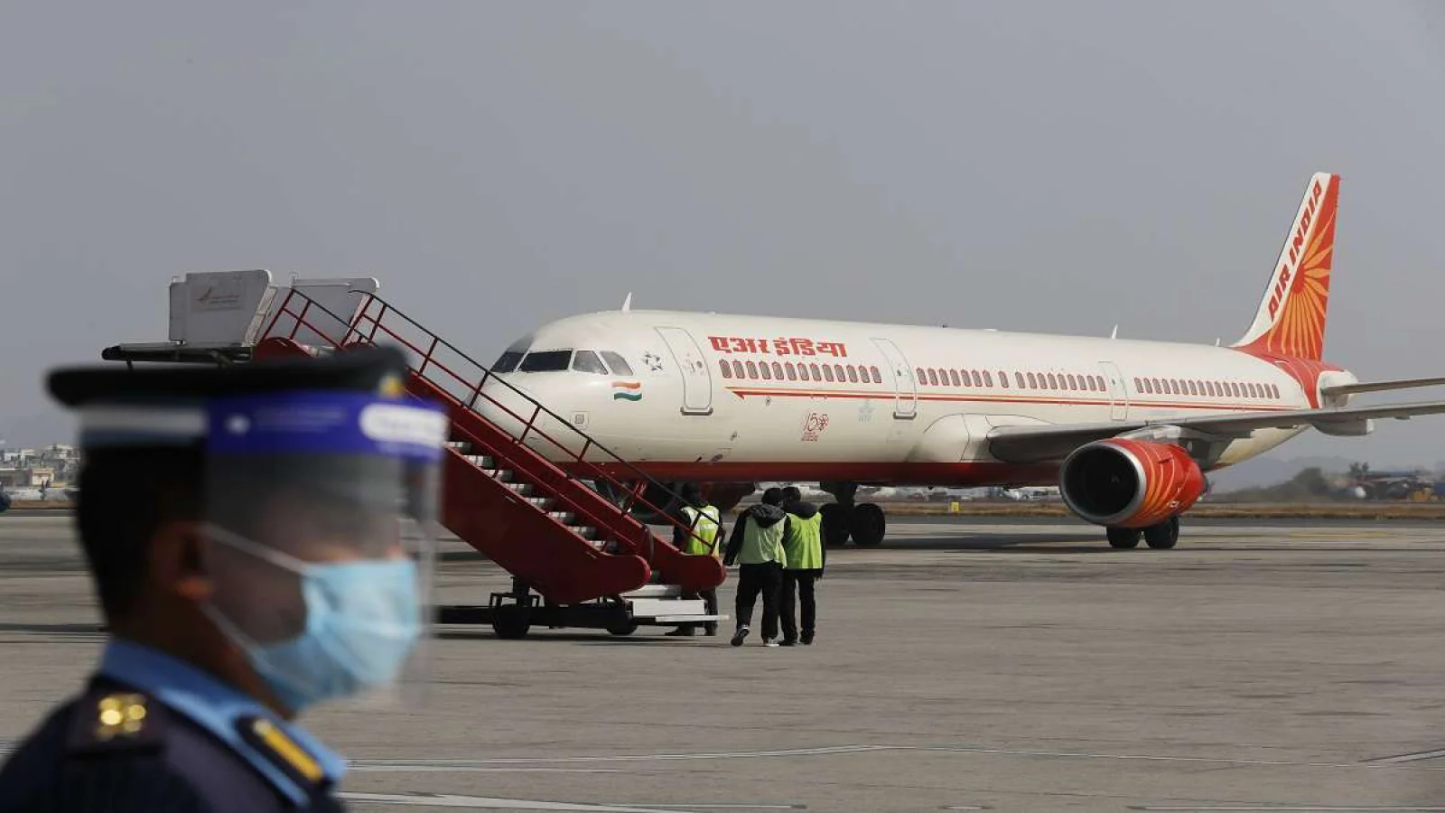 Air India Express Plans Kerala Flight Curtailment, Tharoor Raises Alarm