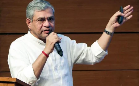 Cabinet Approves ₹25,060 Crore Plan to Support Export Sectors Like Textiles, Leather, and Gems